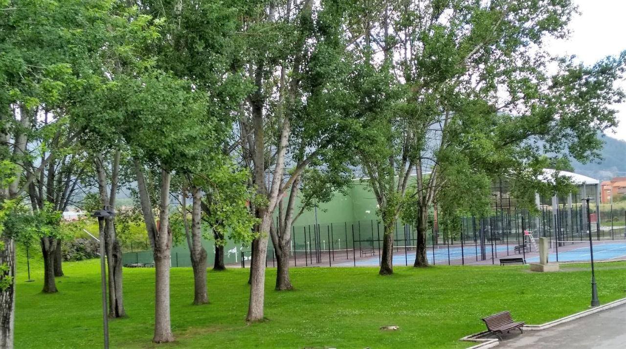 Apartamento Estelas De Cantabria Corrales De Buelna Buitenkant foto